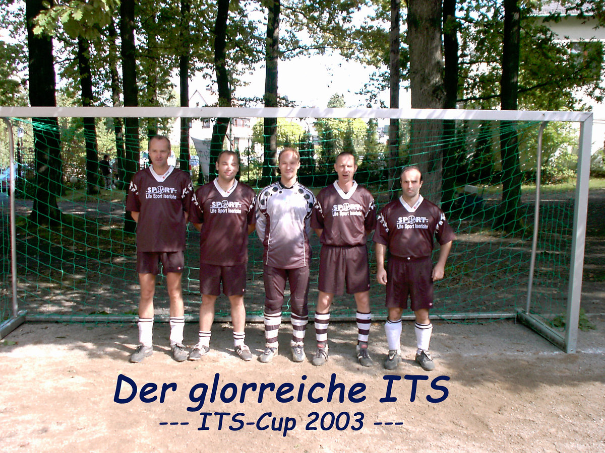 Its cup 2003   teamfotos   its retina