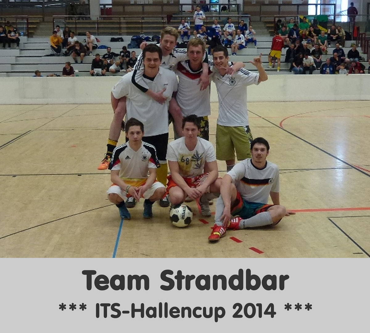 Its hallencup 2014   teamfotos   team strandbar retina